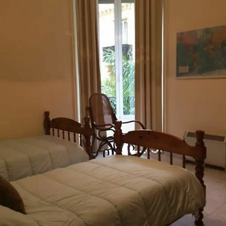 Center Flat Apartment *